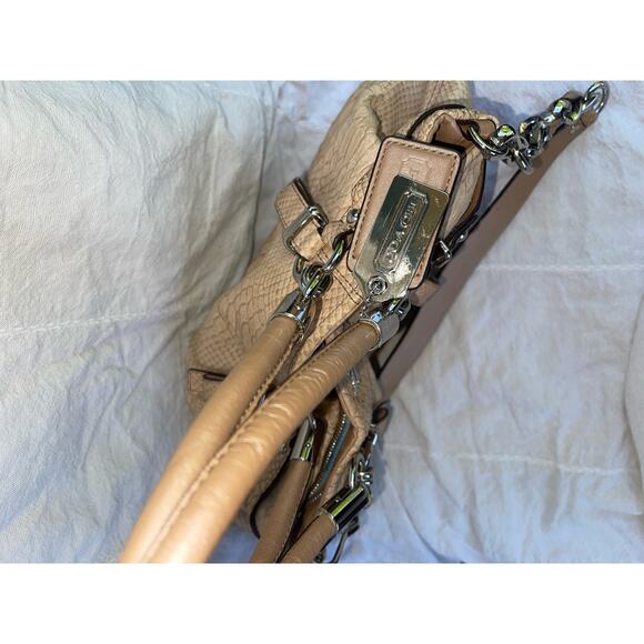 Coach Limited Edition Vintage Madison Embossed Tan Python Leather Shoulder Bag - Picture 7 of 12